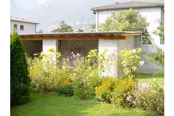 Italia Privát Porlezza, Exteriorul